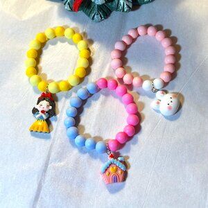 Shio Bracelet "Perfect accessories to tickle your sense of style & fun."